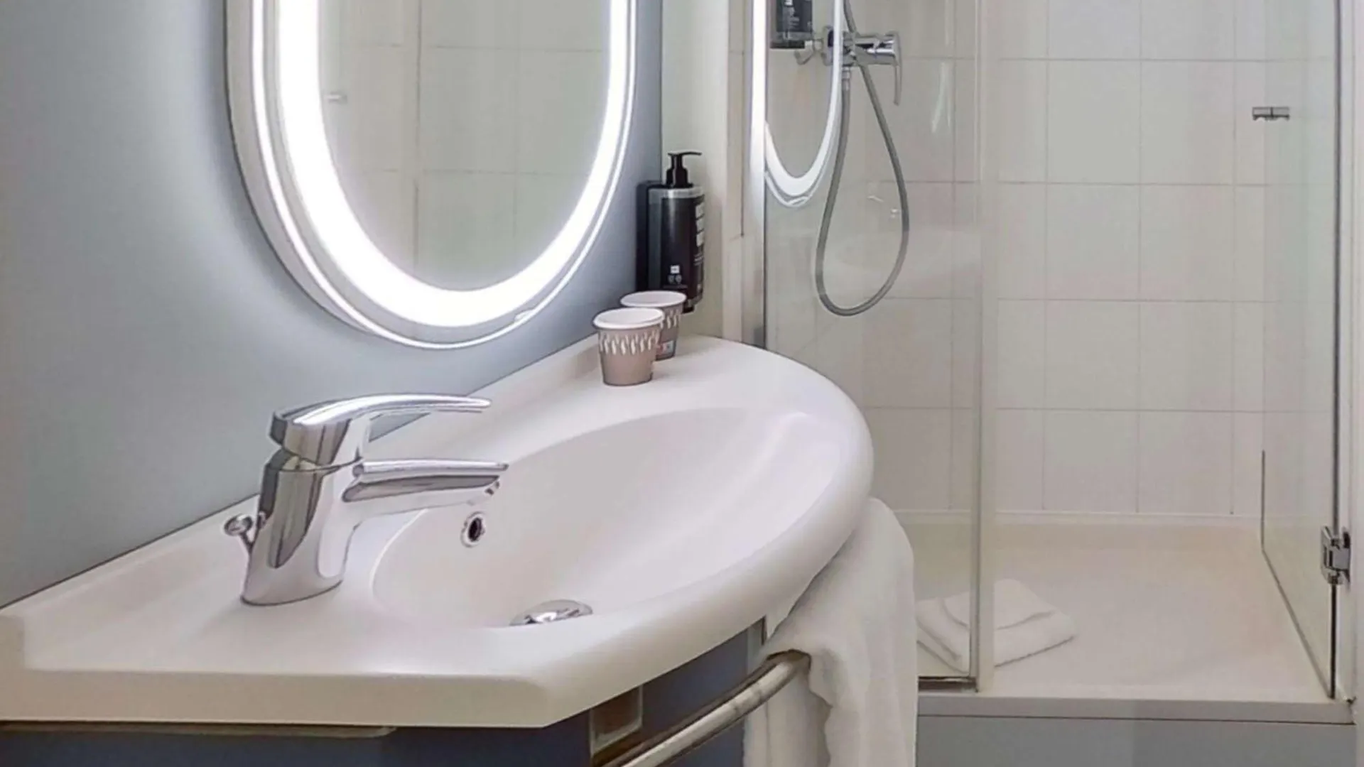 Hotel Ibis Brancion Parc Des Expositions 15eme 3*