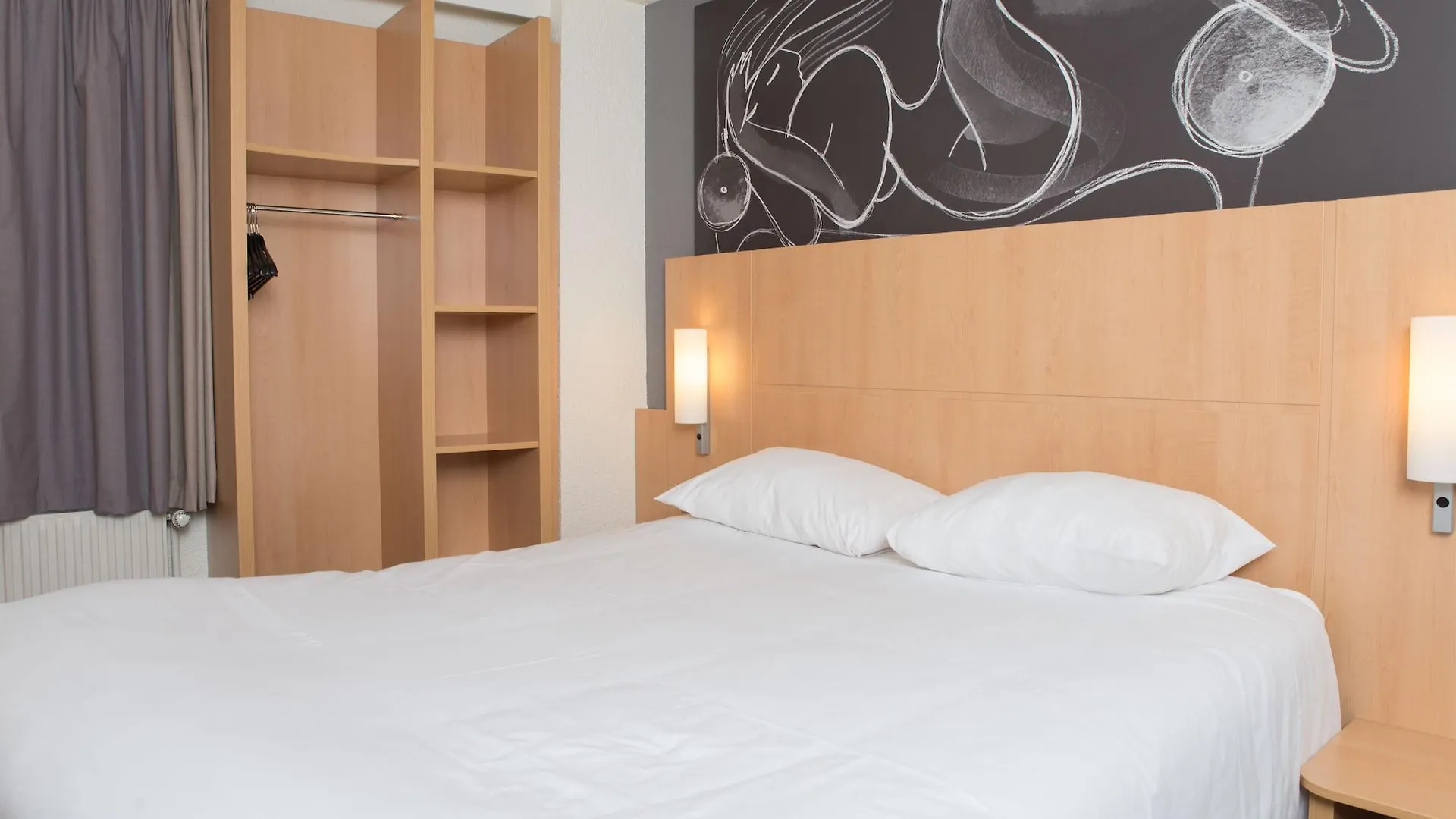 Ibis Brancion Parc Des Expositions 15eme Hotel Paris