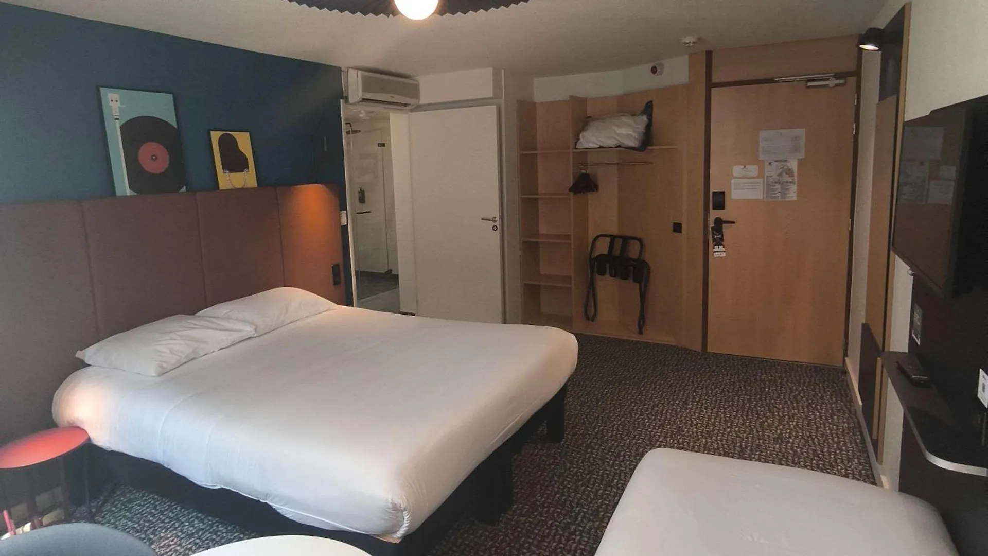 Hotel Ibis Brancion Parc Des Expositions 15eme